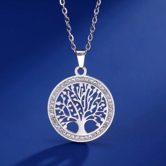New Tree of Life Round Pendant Necklace - Picture 5 of 9